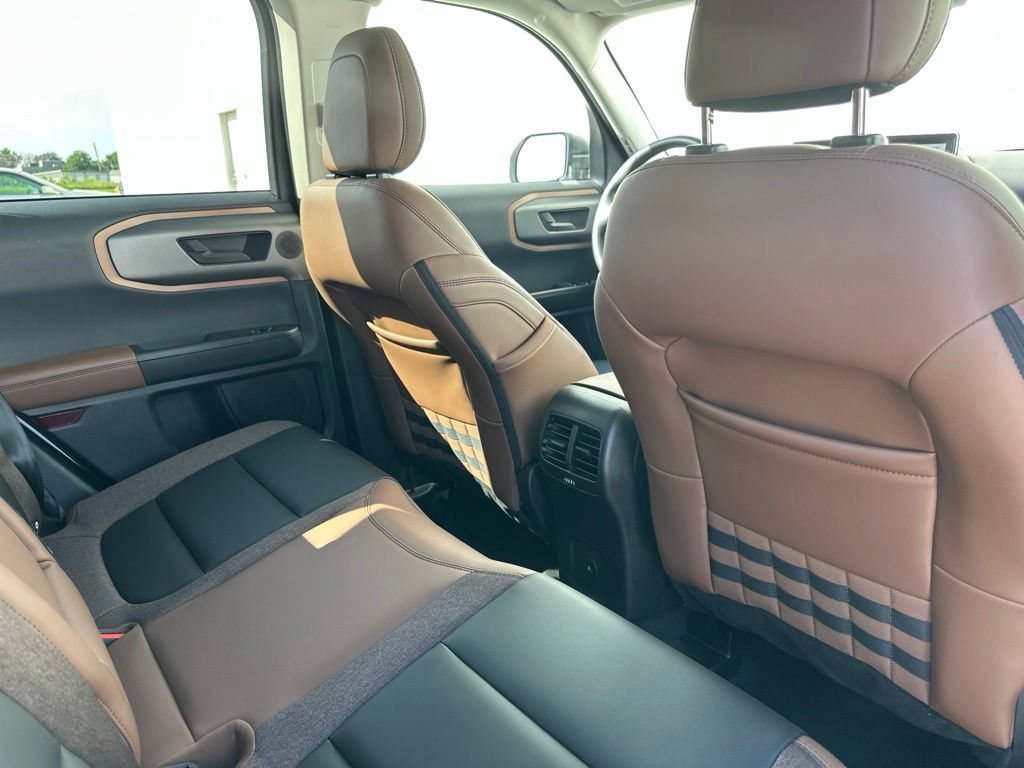 Certified 2025 Ford Bronco Sport Outer Banks w/ Outer Banks Tech Package+ AWD/4WD image 30