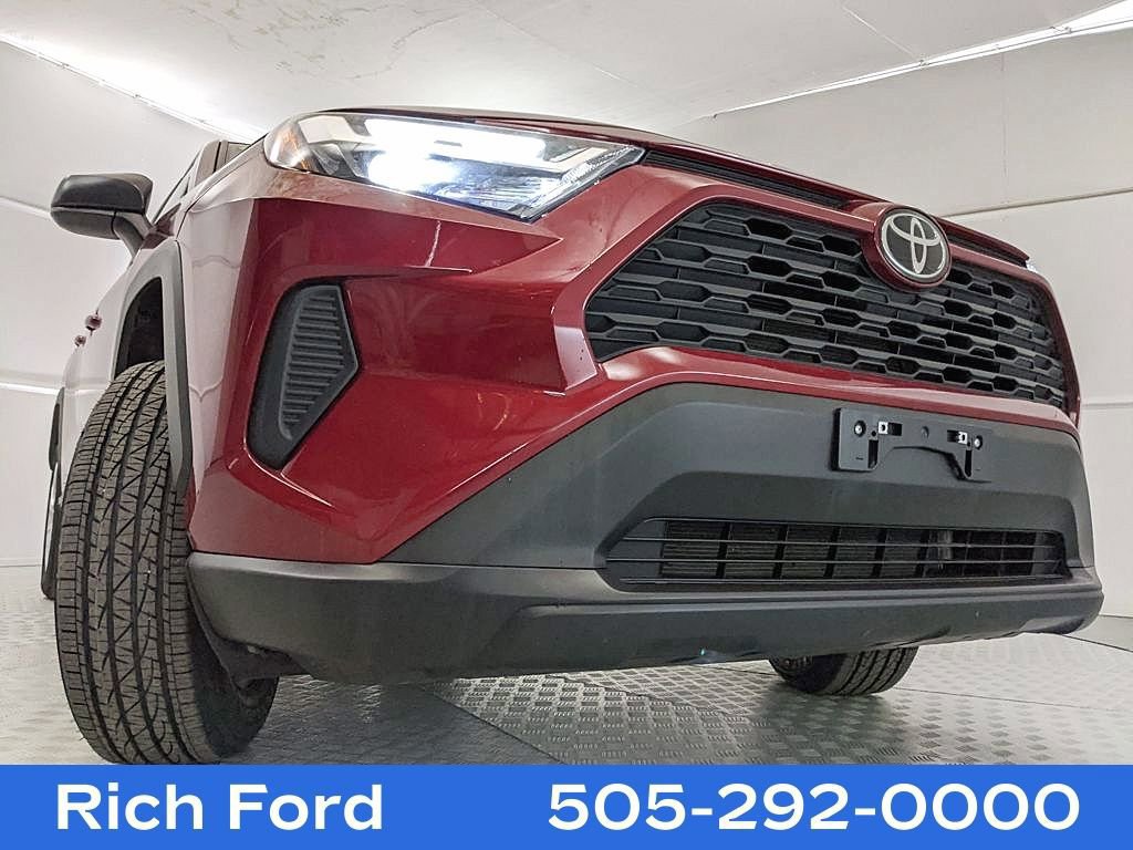 Used 2024 Toyota RAV4 LE image 22