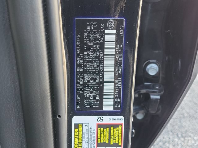 Used 2025 Toyota Camry SE w/ Convenience Package FWD image 35