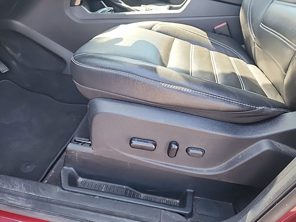 Certified 2019 Ford Escape Titanium w/ U9j03 - Titanium Tow Package image 17