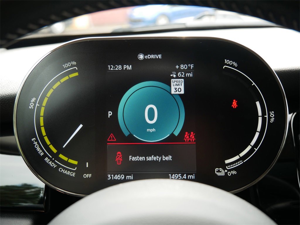 Used 2024 MINI Cooper SE image 16