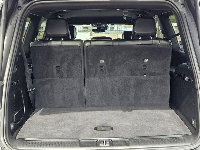 Used 2024 Jeep Wagoneer Series II w/ Flexible Seating Group image 11