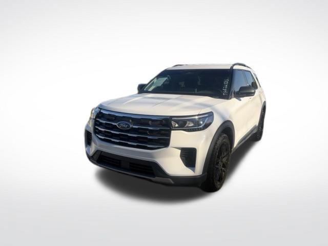 Certified 2026 Ford Explorer Active RWD image 3