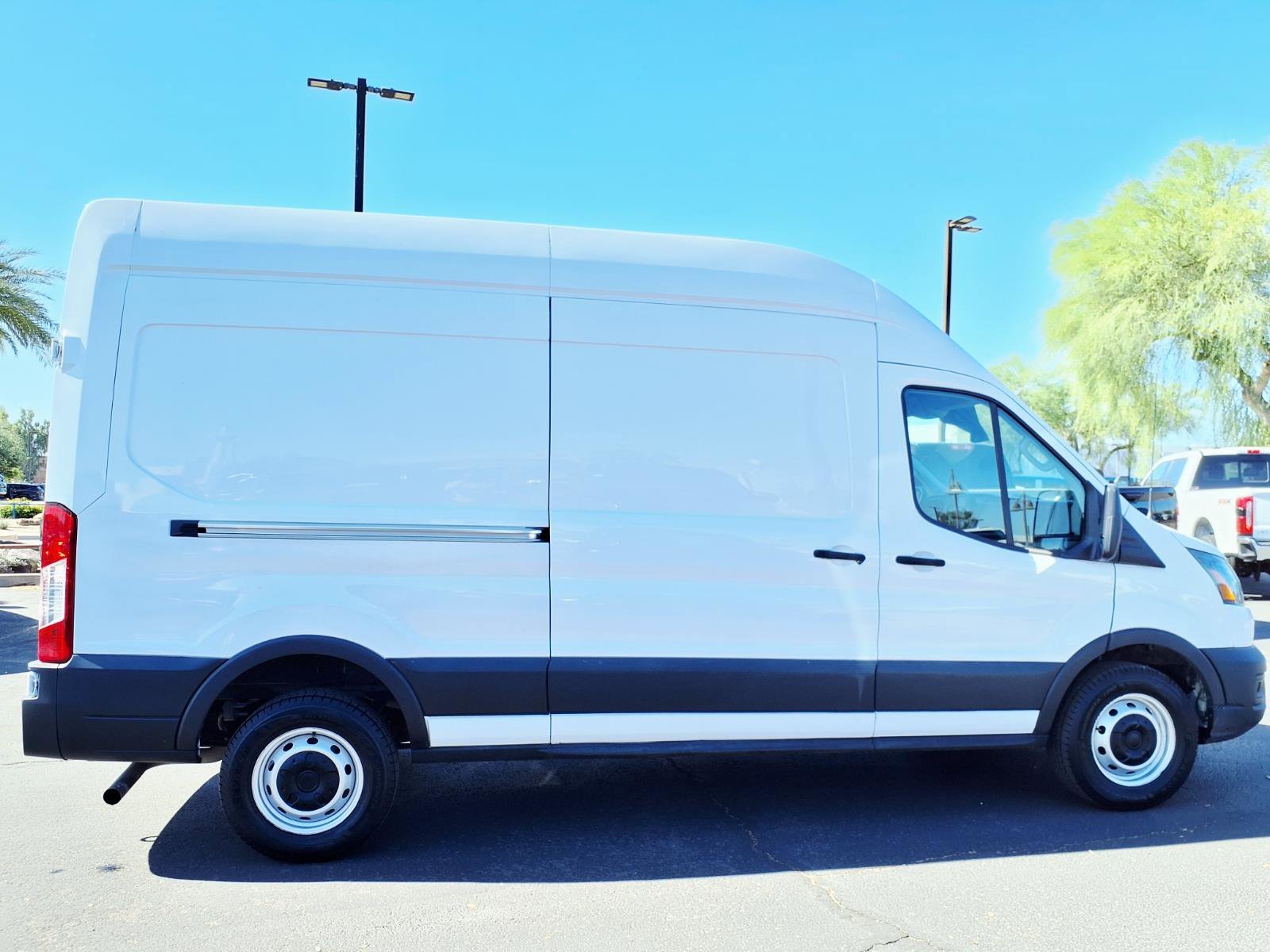 Certified 2023 Ford Transit 250 148 High Roof RWD image 7