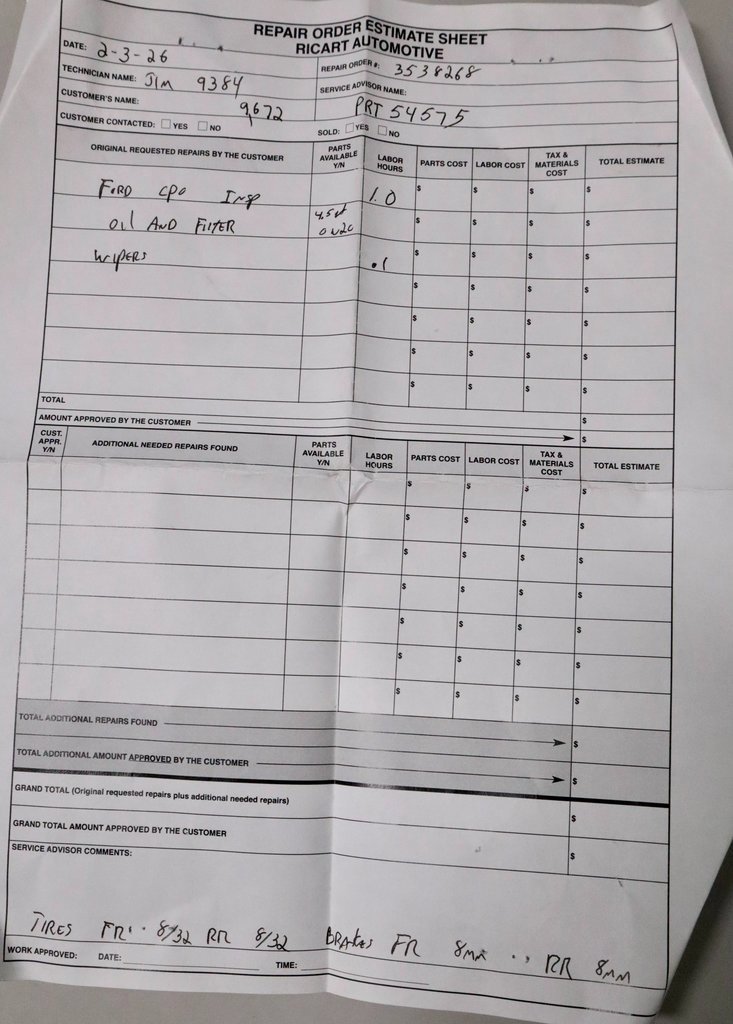 Used 2024 Mitsubishi Eclipse Cross Black Edition image 12