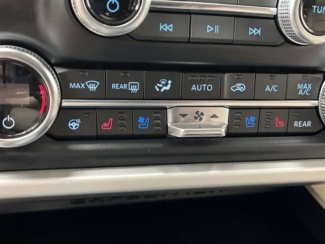 Certified 2024 Ford Expedition XLT AWD/4WD image 24