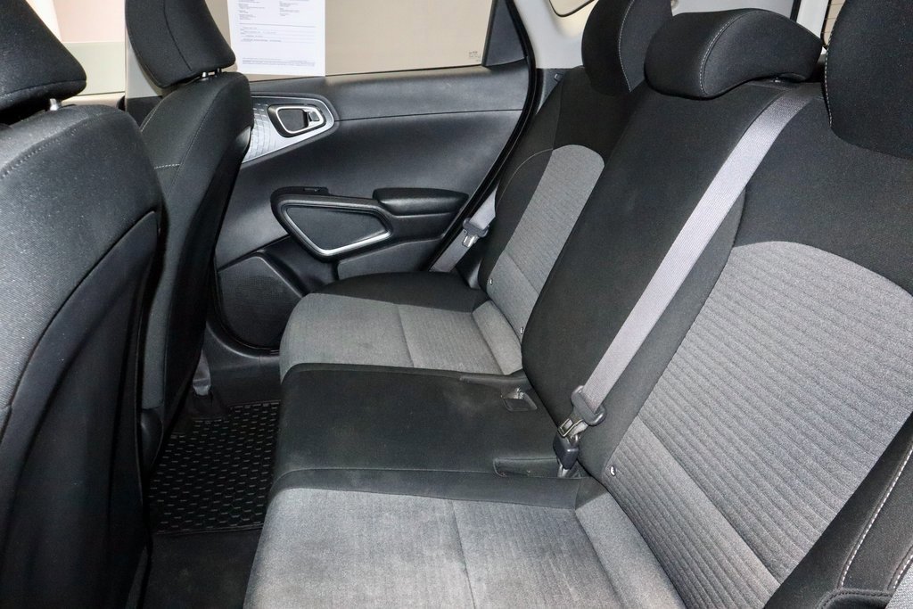 Used 2021 Kia Soul S image 21