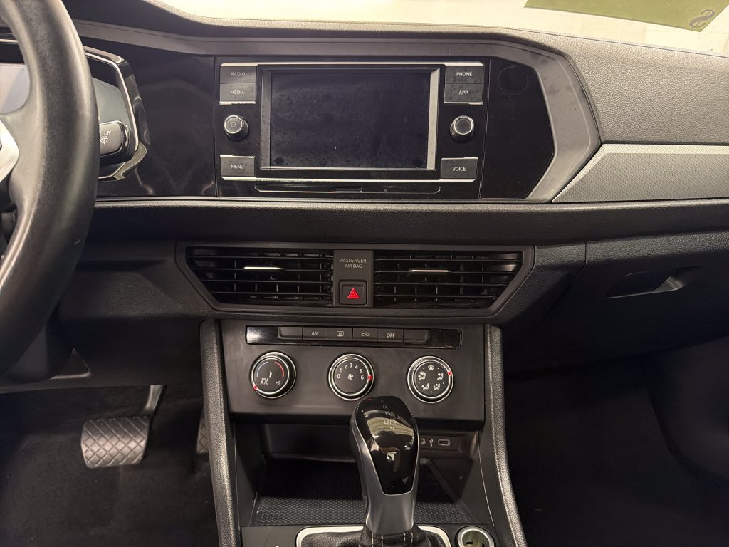 Used 2024 Volkswagen Jetta S FWD image 21