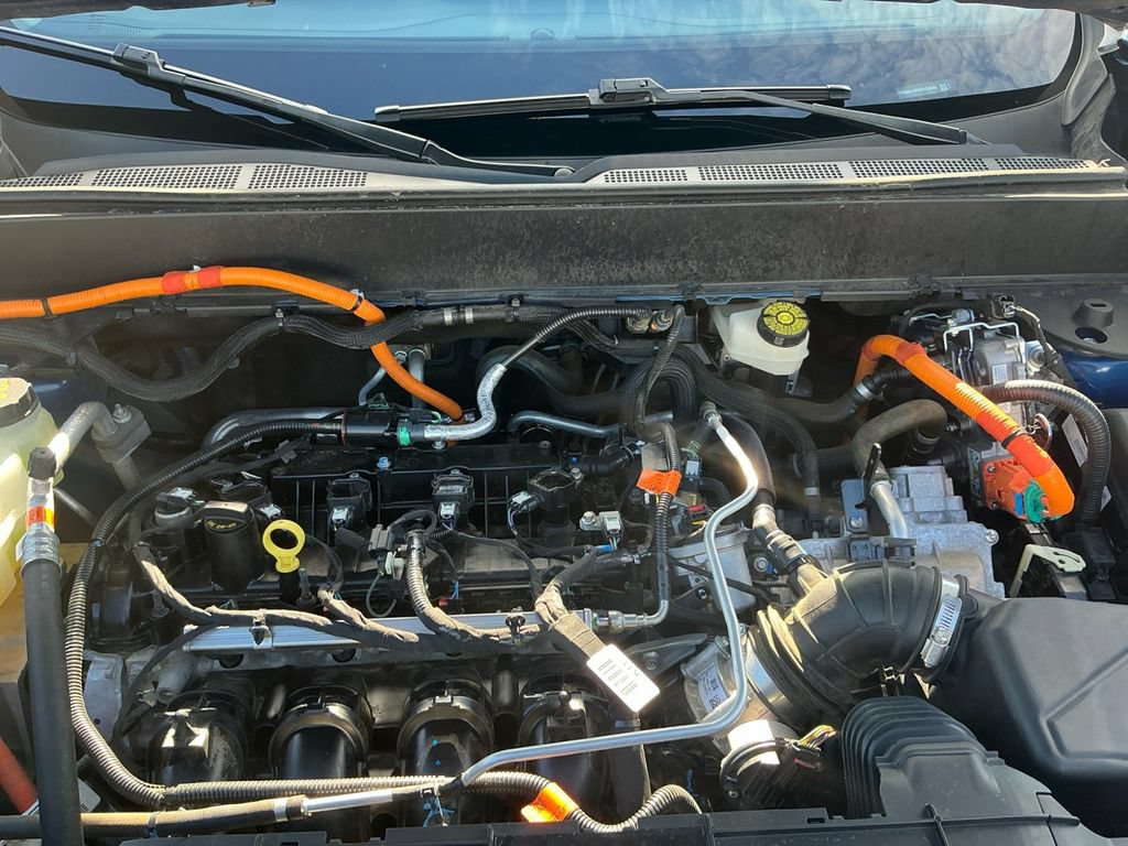 Certified 2024 Ford Maverick XL FWD image 25