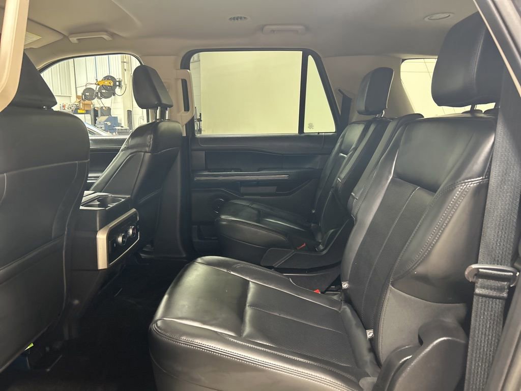 Certified 2022 Ford Expedition Max XLT image 23