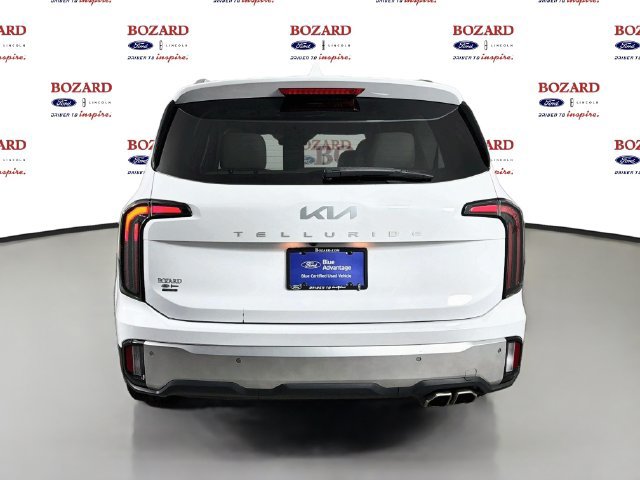 Used 2024 Kia Telluride EX w/ EX Captain's Chair Package FWD image 7