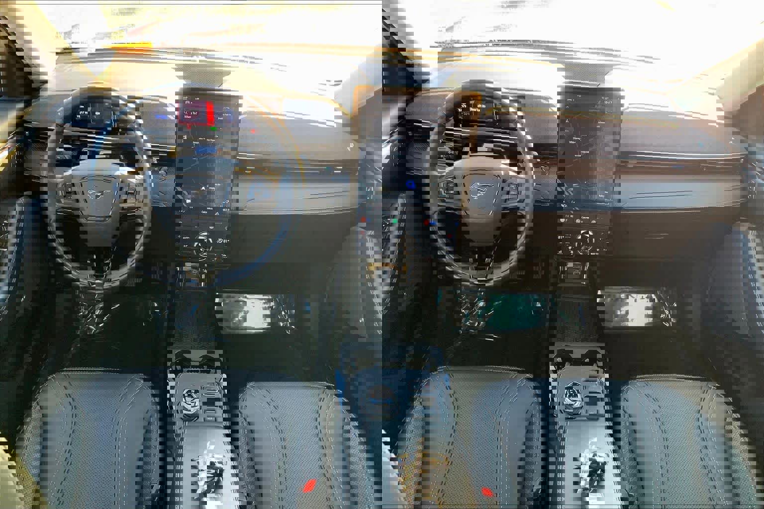 Certified 2021 Ford Mustang Mach-E Premium image 11