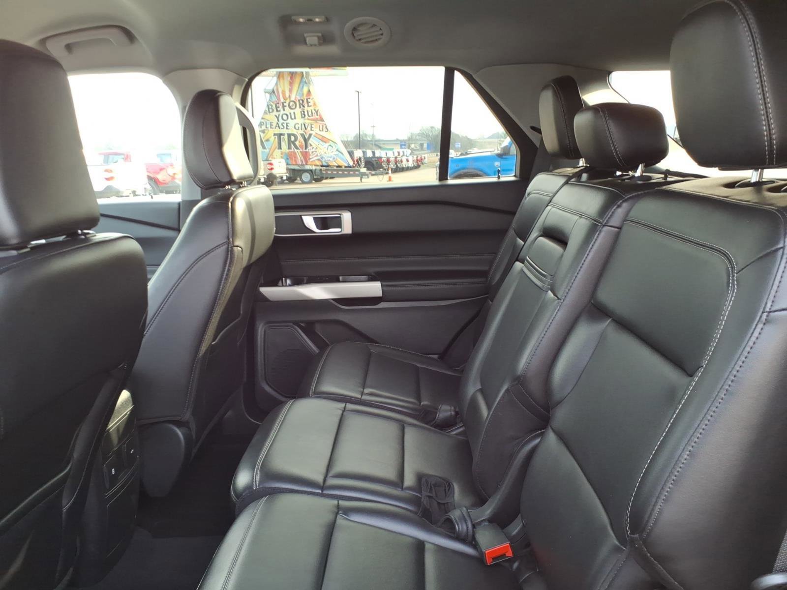Certified 2024 Ford Explorer XLT w/ Equipment Group 202A image 13