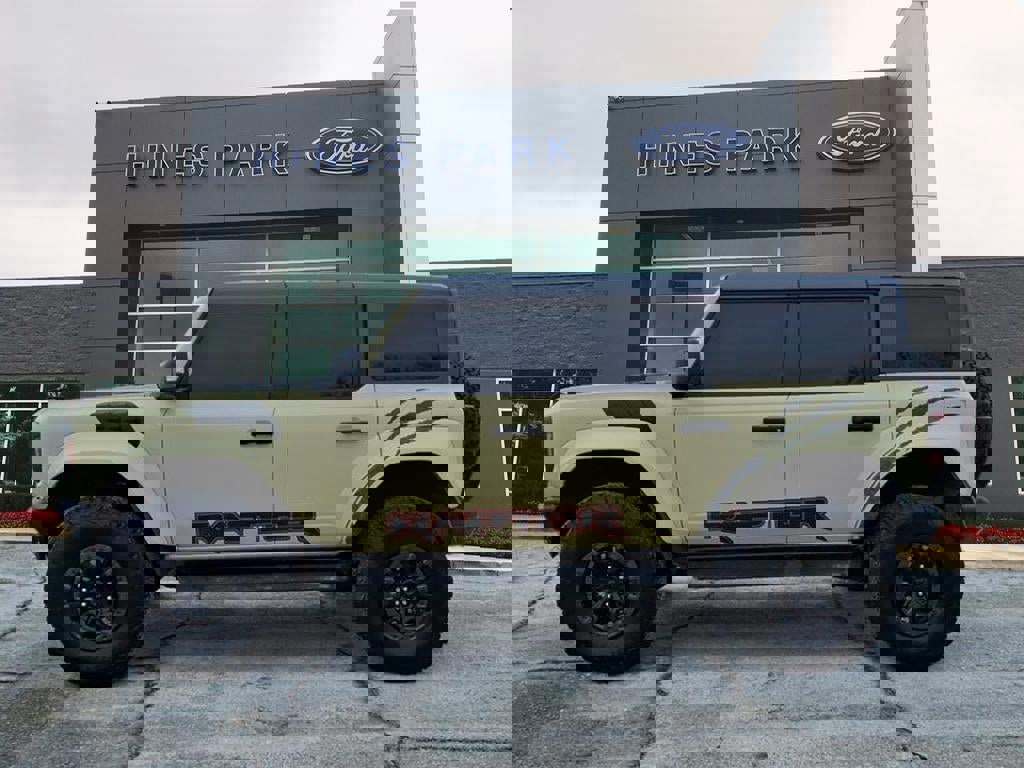 Certified 2024 Ford Bronco Raptor w/ Interior Carbon Fiber Pack 6 image 2