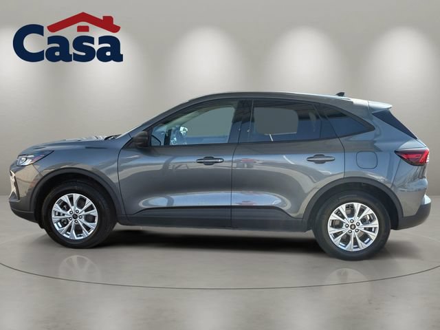 Certified 2025 Ford Escape Active FWD image 3