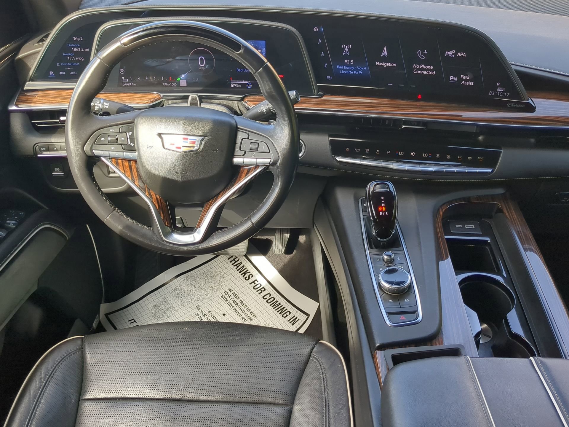 Used 2023 Cadillac Escalade Premium Luxury image 43