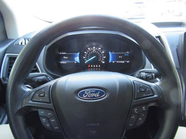 Certified 2022 Ford Edge SE w/ Black Appearance Package AWD/4WD image 14
