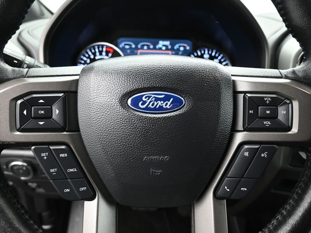 Certified 2020 Ford Expedition XLT w/ Equipment Group 202A image 19