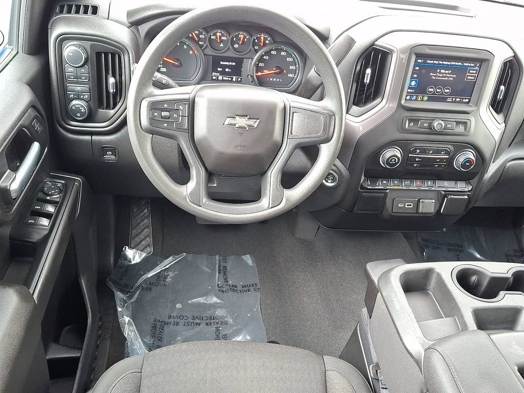 Used 2022 Chevrolet Silverado 1500 Custom Trail Boss AWD/4WD image 11
