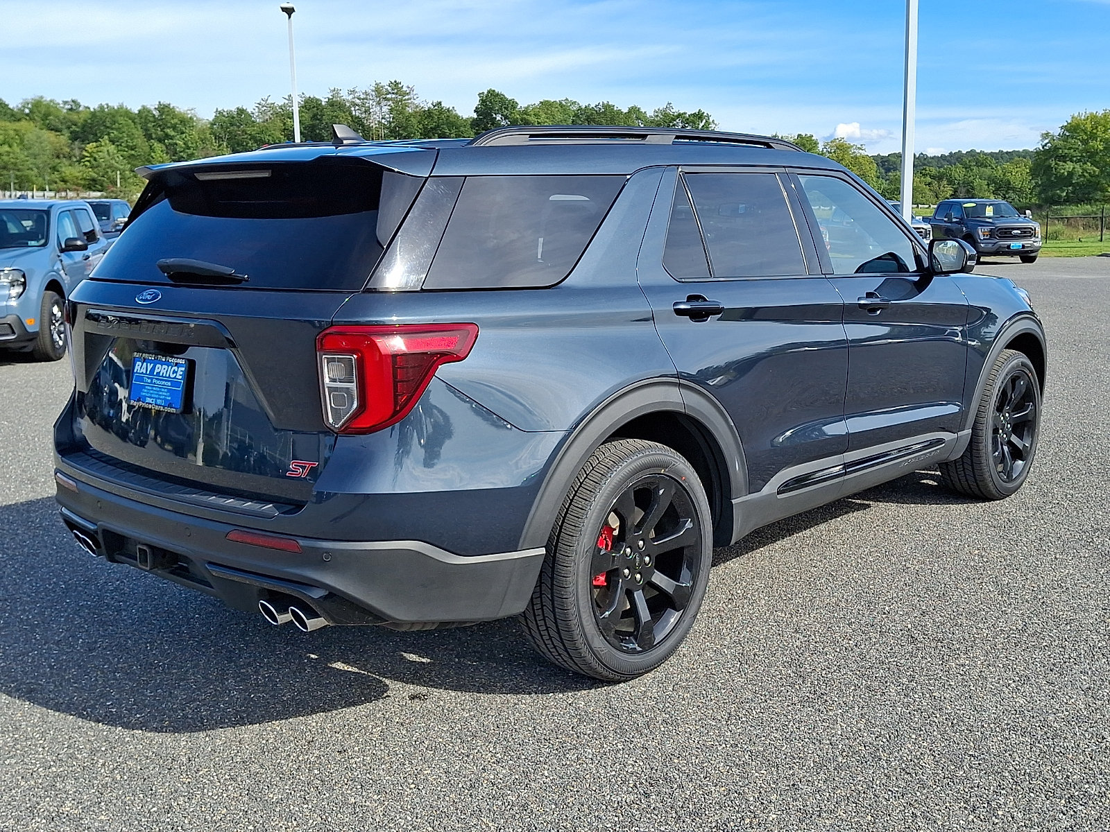 Certified 2023 Ford Explorer ST w/ Equipment Group 401A AWD/4WD image 7