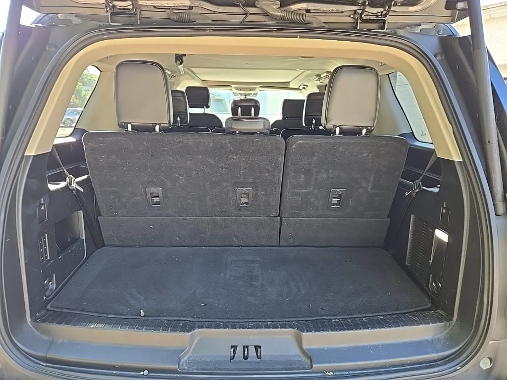 Certified 2020 Ford Expedition Platinum AWD/4WD image 6