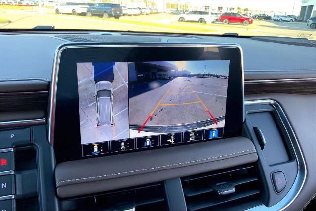 Used 2021 Chevrolet Suburban High Country w/ Premium Package image 27