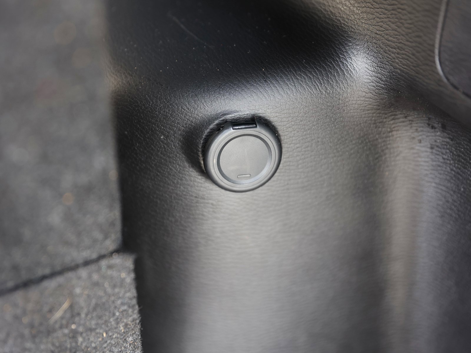 Used 2024 Mitsubishi Outlander SEL image 13