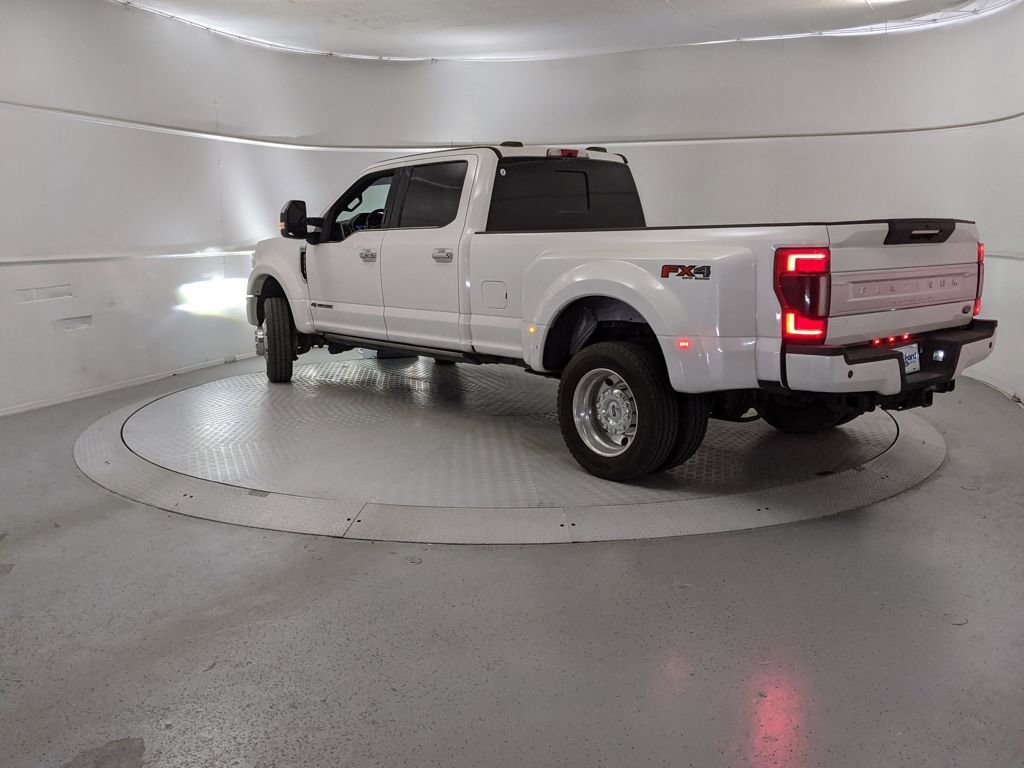 Certified 2020 Ford F450 Platinum w/ FX4 Off-Road Package image 3