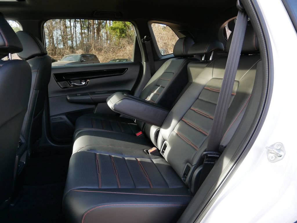 Used 2025 Honda CR-V Sport Touring image 11