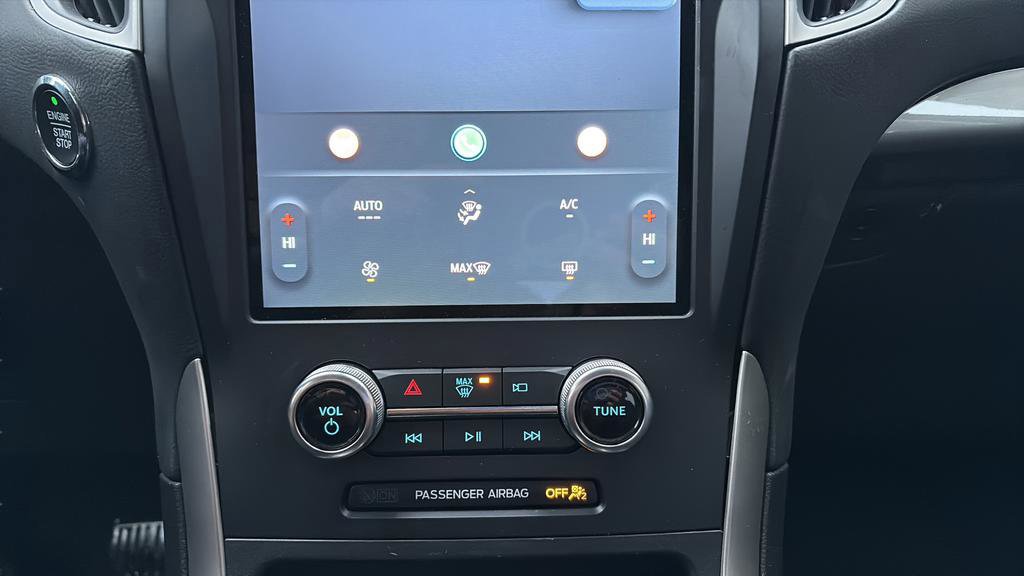 Certified 2024 Ford Edge SE w/ Black Appearance Package image 23