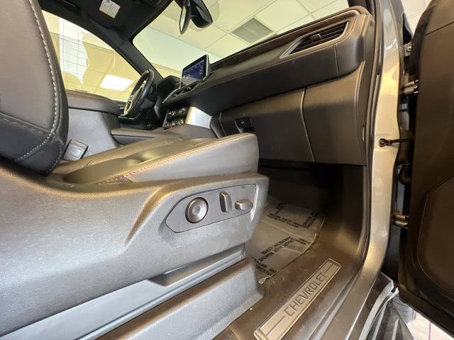 Used 2021 Chevrolet Tahoe LT w/ LT Signature Package RWD image 34