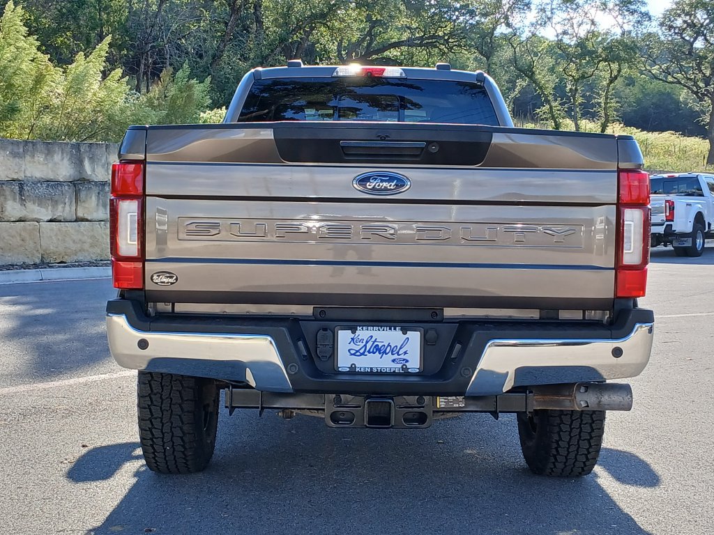 Certified 2022 Ford F250 Lariat w/ Lariat Ultimate Package AWD/4WD image 4