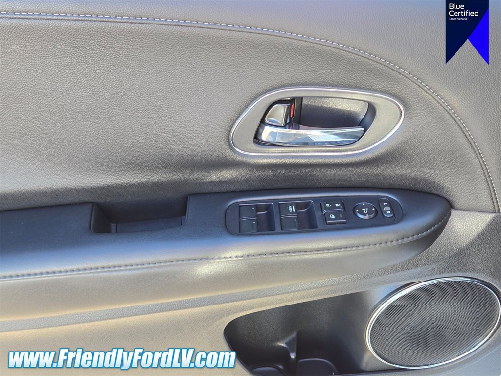 Used 2019 Honda HR-V Touring image 19