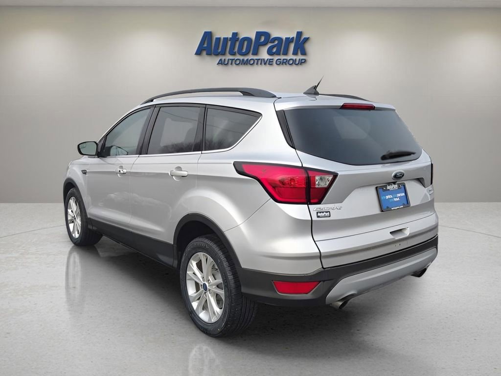 Certified 2019 Ford Escape SEL image 3