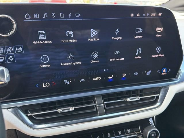 Used 2025 Chevrolet Equinox EV LT image 15