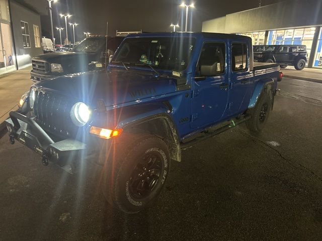 Used 2021 Jeep Gladiator Sport image 2