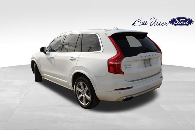 Used 2021 Volvo XC90 T5 Momentum w/ Climate Package image 3