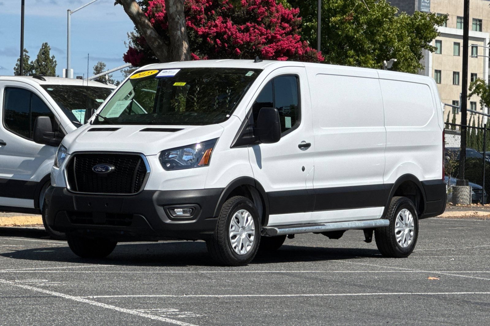 Certified 2025 Ford Transit 250 Low Roof w/ Exterior Upgrade Package RWD image 9