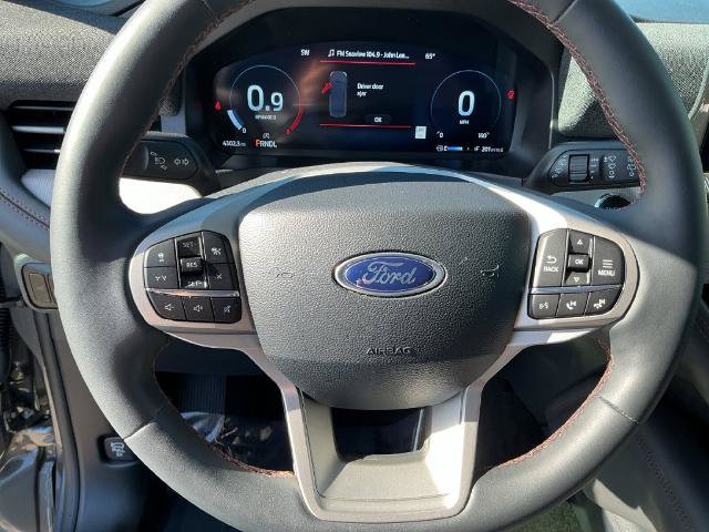 Certified 2025 Ford Explorer Active RWD image 17