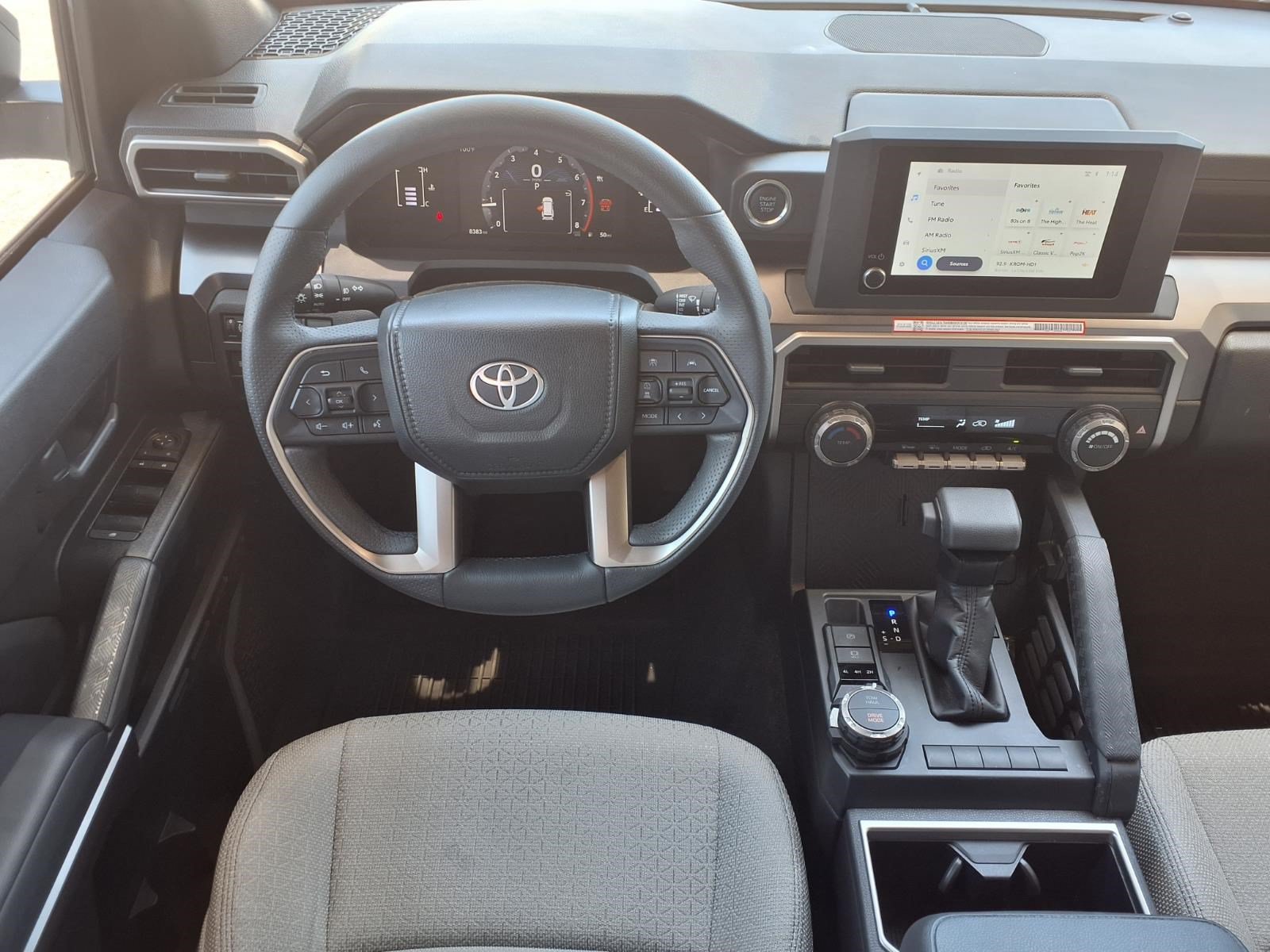 Used 2025 Toyota 4Runner SR5 AWD/4WD image 15