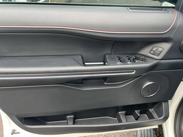 Certified 2022 Ford Expedition Limited RWD image 13