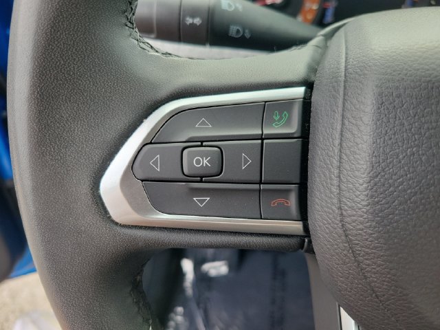 Used 2024 Jeep Compass Latitude AWD/4WD image 25