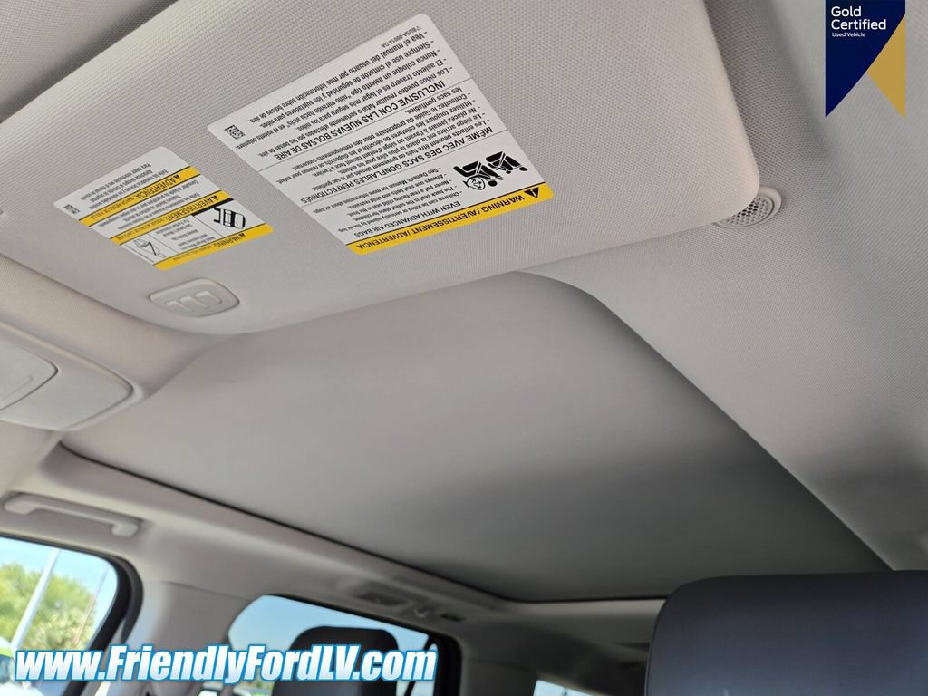 Certified 2025 Ford Expedition Active AWD/4WD image 9