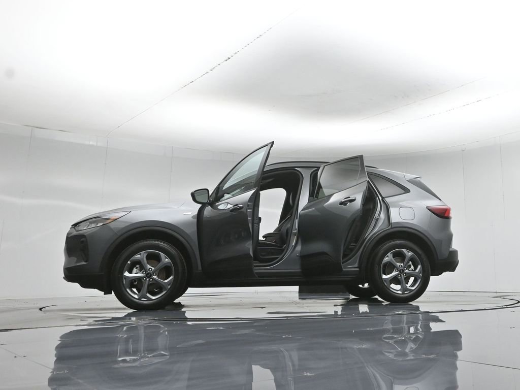 Certified 2025 Ford Escape ST-Line AWD/4WD image 55