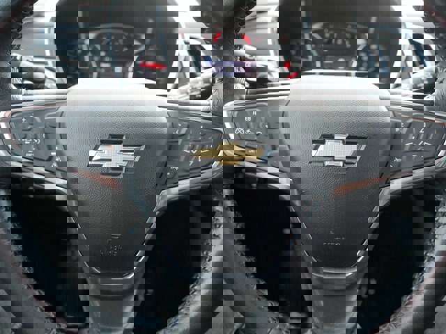 Used 2020 Chevrolet Equinox LT image 29