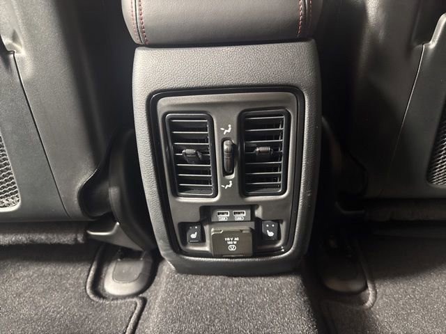 Used 2023 Dodge Durango R/T AWD/4WD image 13