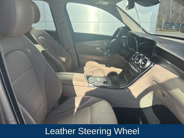 Used 2022 Mercedes-Benz GLC 300 image 30