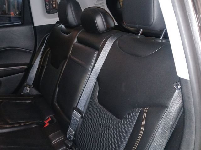 Used 2018 Jeep Compass Limited w/ Navigation Group image 41