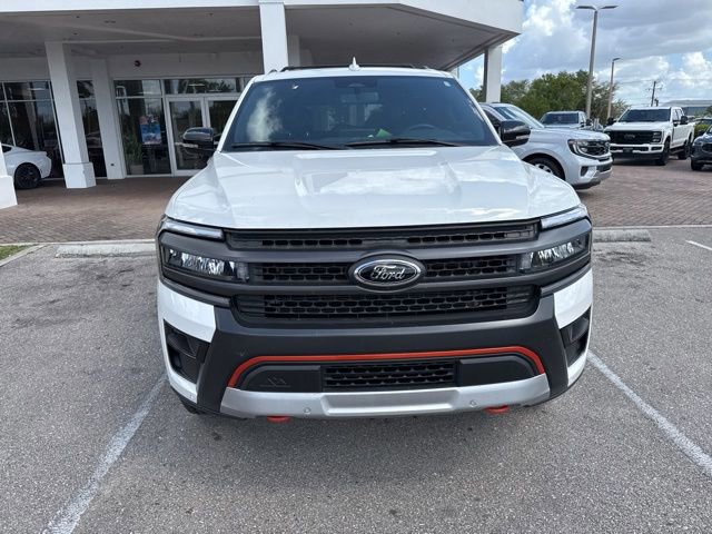 Certified 2024 Ford Expedition Timberline image 4