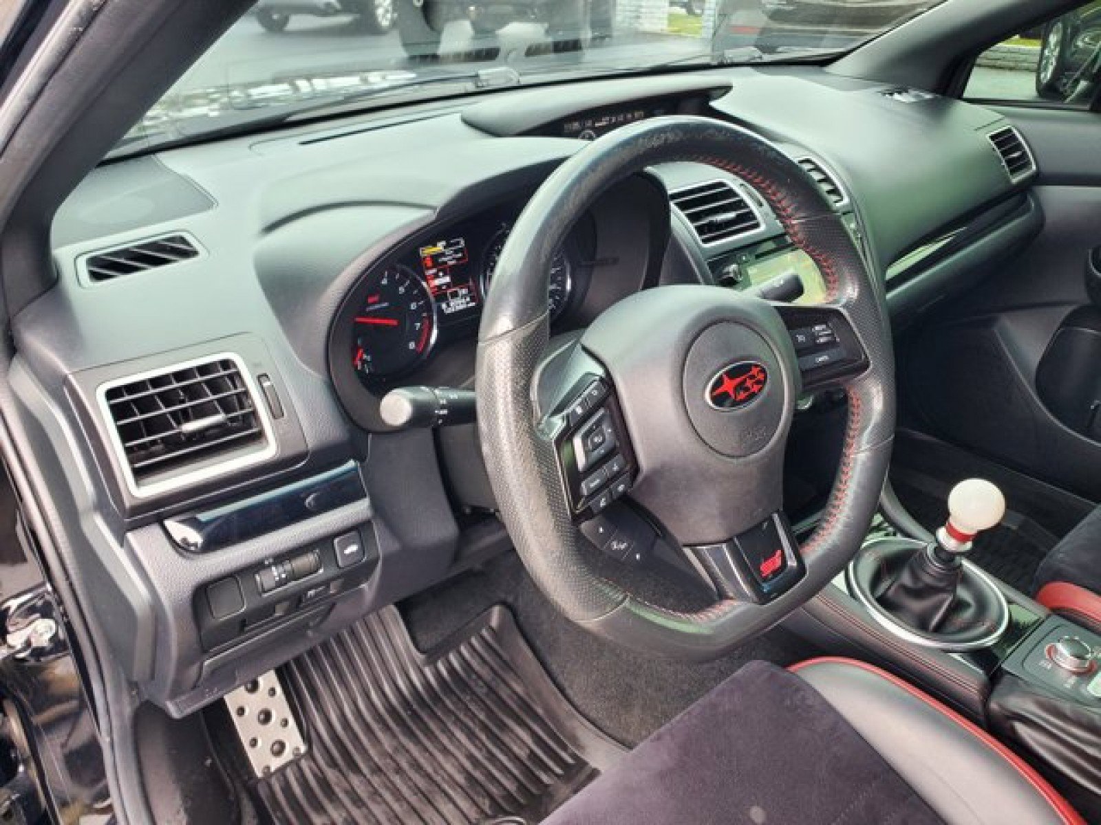 Used 2018 Subaru WRX STI image 9